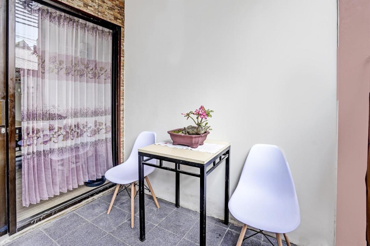 Oyo 92435 Sunlo Cozy Home Family Homestay Syariah Surabaya Exterior foto